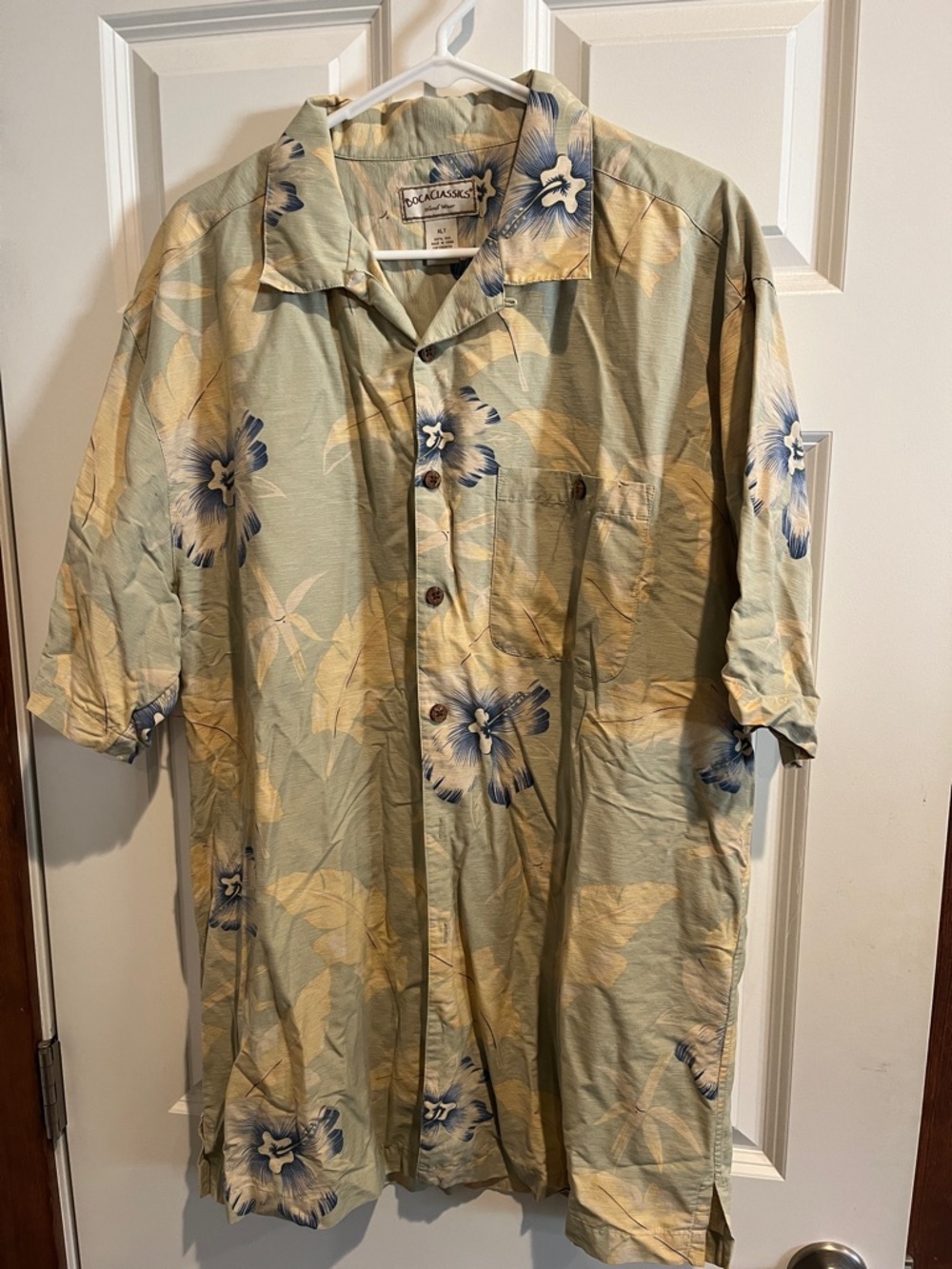 Men’s vacation shirt